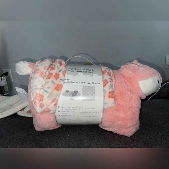 Baby pillow and blanket - Picture 2 of 5